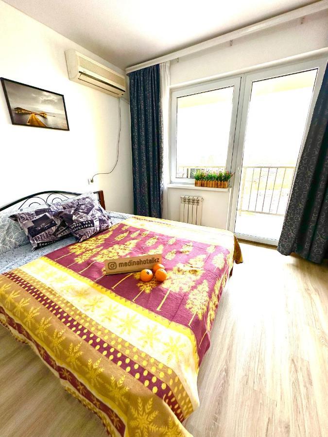 Medinahotelkz, # 70, Вид На Горы, До Арбата 15 Мин Пешком, Halal Alma-Ata Exteriör bild